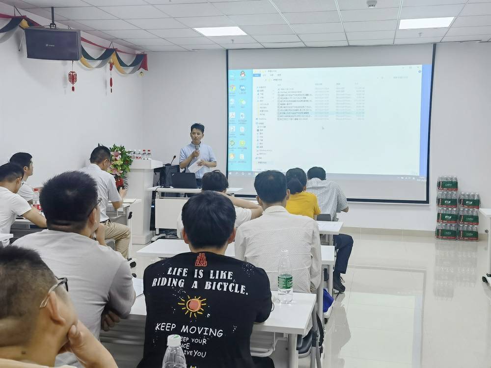 1625468117.jpg 北京笑宇全屋定制家居有限公司药业技术交流会 (3) - 副本.jpg